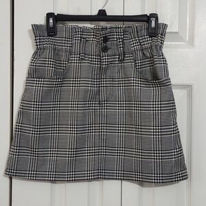 Jolt Houndstooth Black and White Mini Skirt Paper Bag Waist